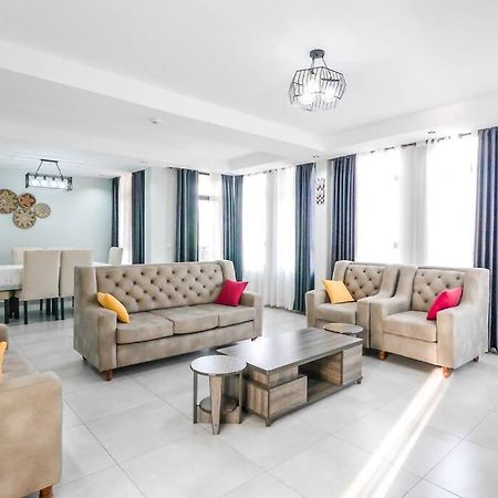 Ultra Modern Apartment In Nyarutarama Kigali Exteriör bild