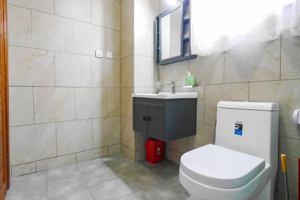 Ultra Modern Apartment In Nyarutarama Kigali Exteriör bild