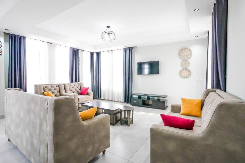 Ultra Modern Apartment In Nyarutarama Kigali Exteriör bild